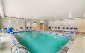 Sonesta Essential Minot